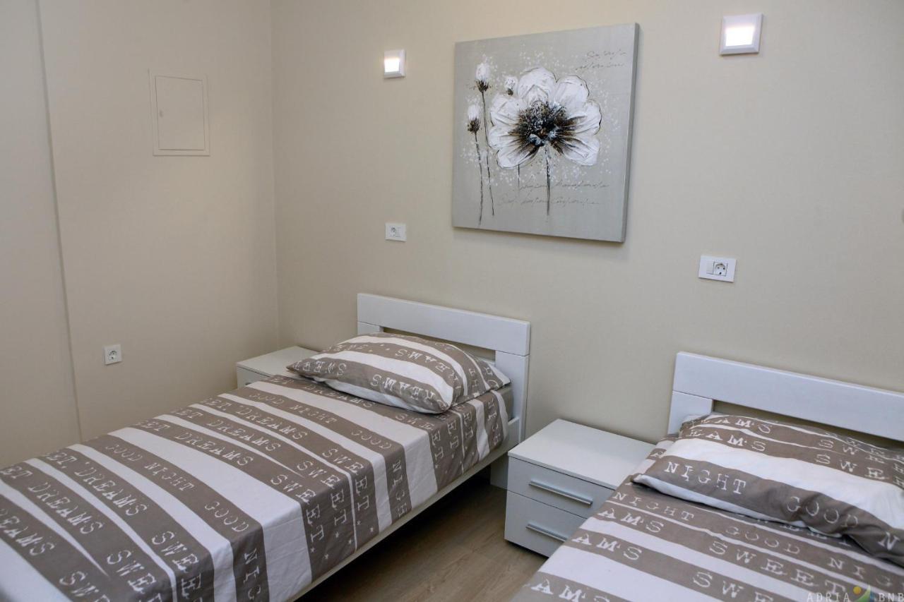 Spacious Izola Apartment Sl 외부 사진